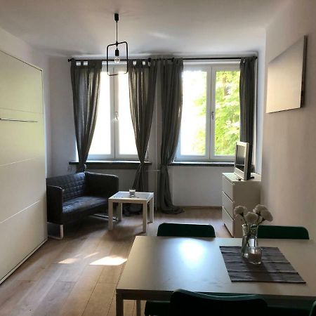 Flat Chmielna Street Lejlighed Warszawa Eksteriør billede